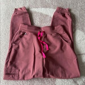 Figs mauve jogger pants size S